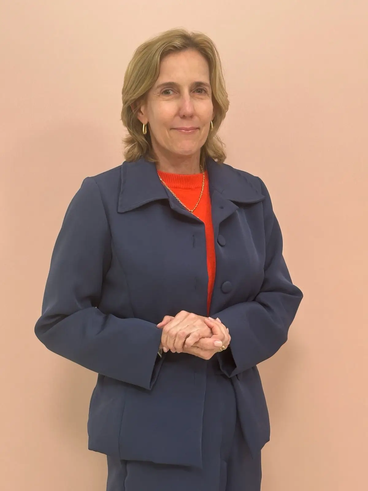 Dra. Mônica Lacerda